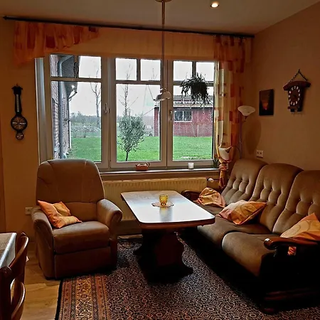 Omas Stübchen - Monteurwohnung Auf Dem Land Niederdorla